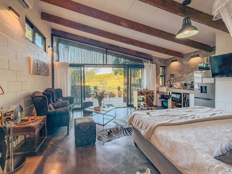 2 Bedroom Property for Sale in Ongegund Village Western Cape
